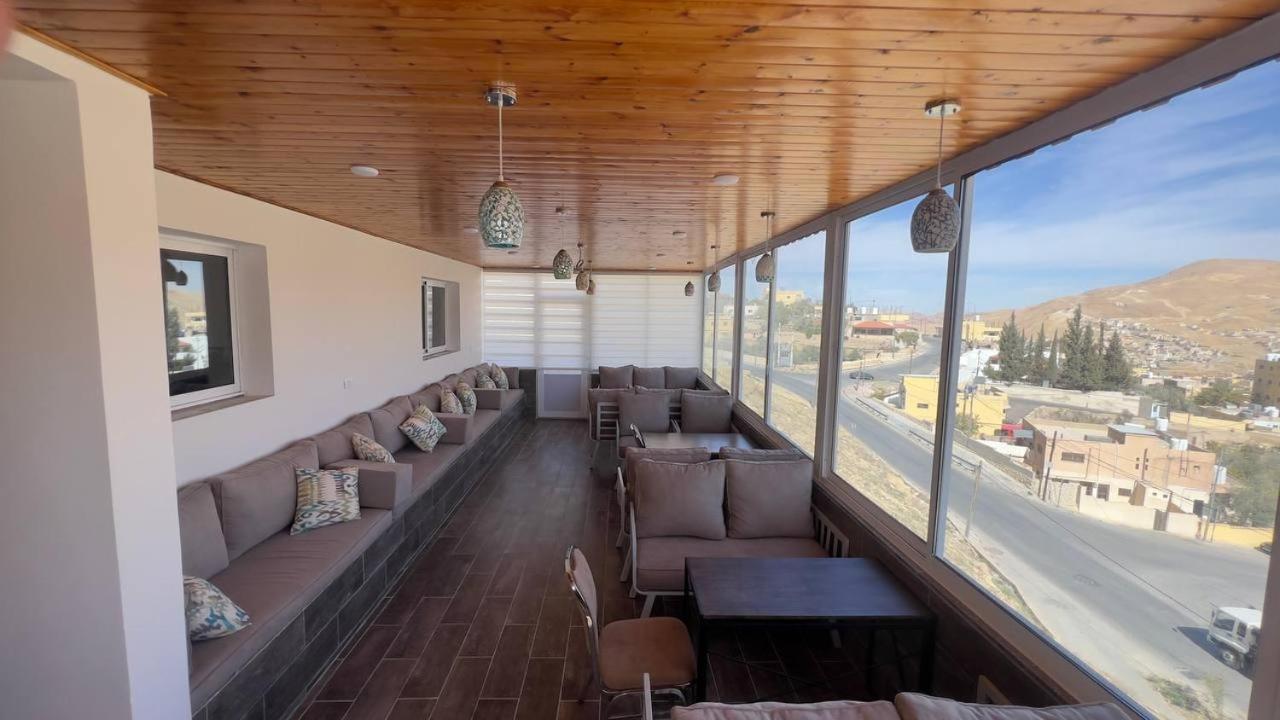Beit Alshabaan Inn Wadi Musa Luaran gambar