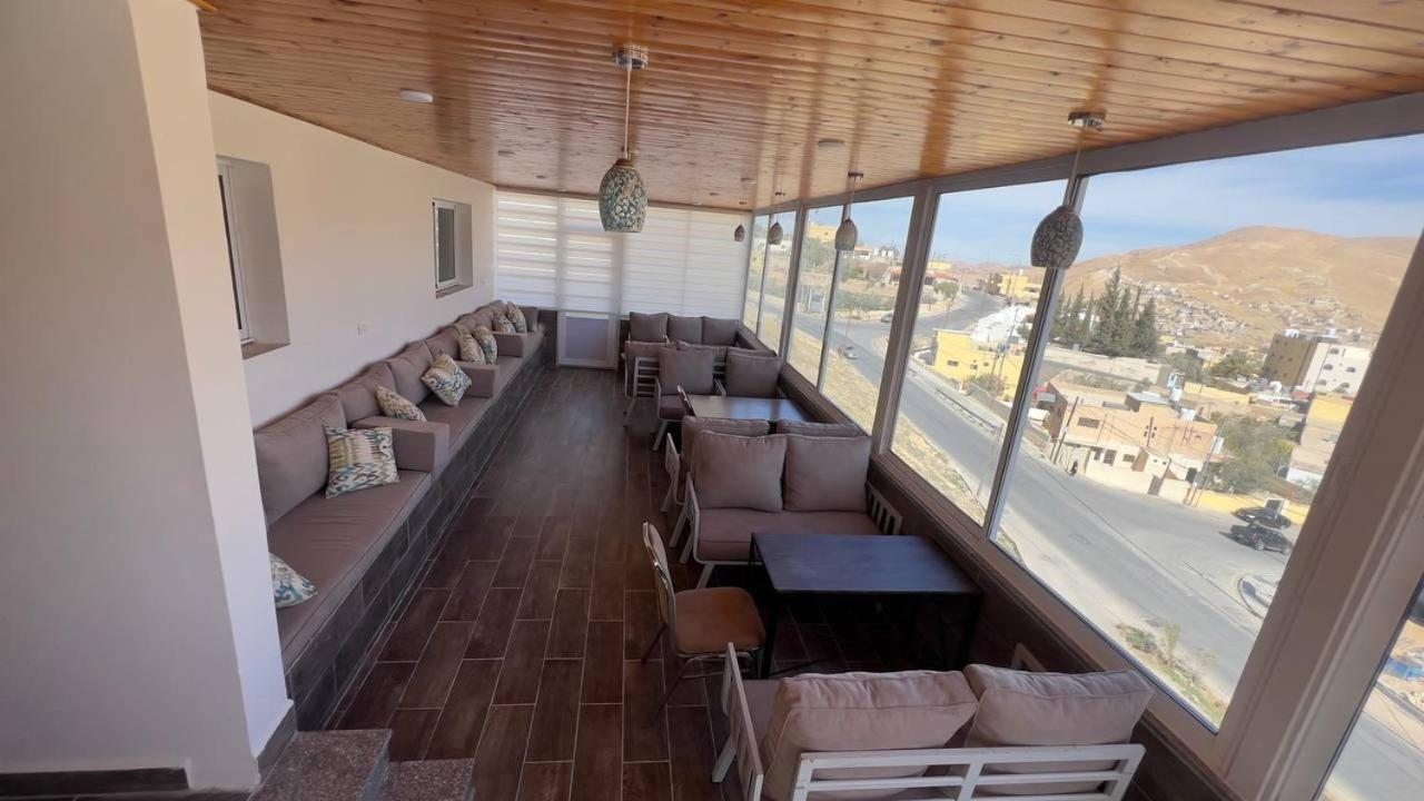 Beit Alshabaan Inn Wadi Musa Luaran gambar